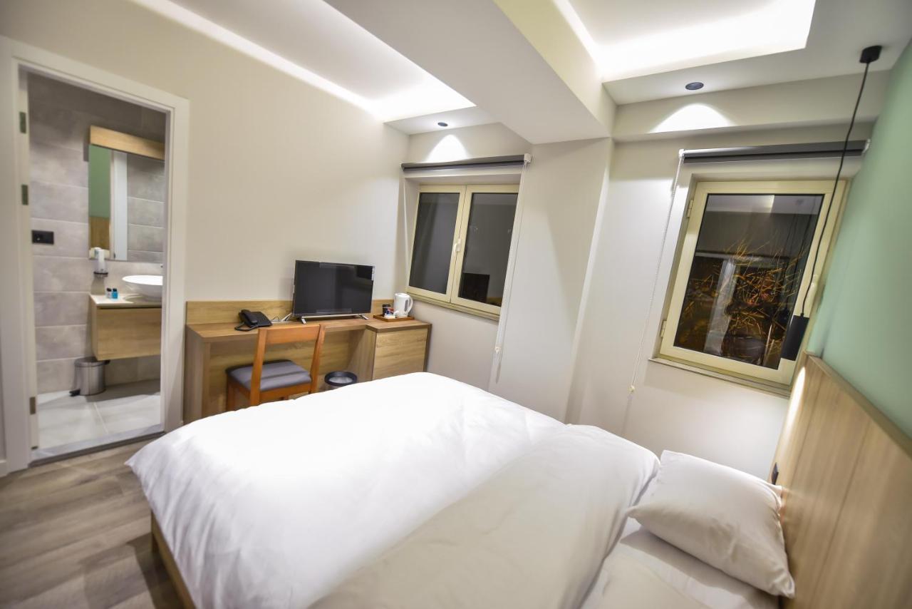 Baron Boutique Hotel Jereván Kültér fotó