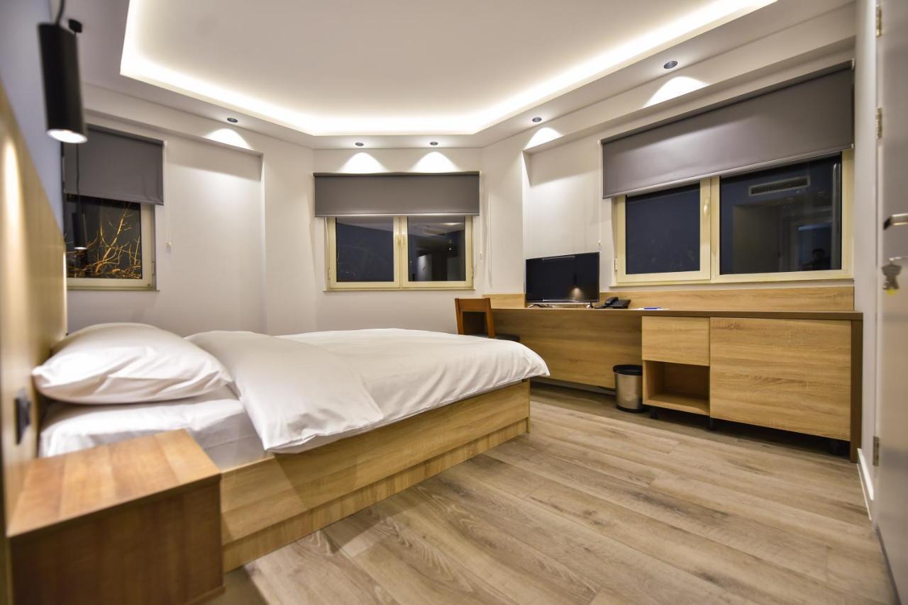 Baron Boutique Hotel Jereván Kültér fotó